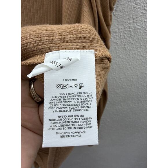 Express Womens Shirt Size XL Brown Ribbed LongSleeve Ruched Shoulder Lightweight - Picture 4 of 9